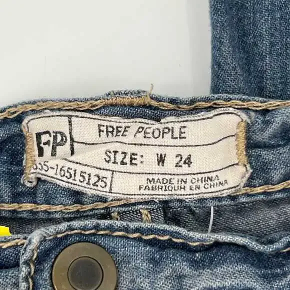 Free People Women Blue Wide Leg Flare Jeans | Size 24 Regular - Picture 3 of 7